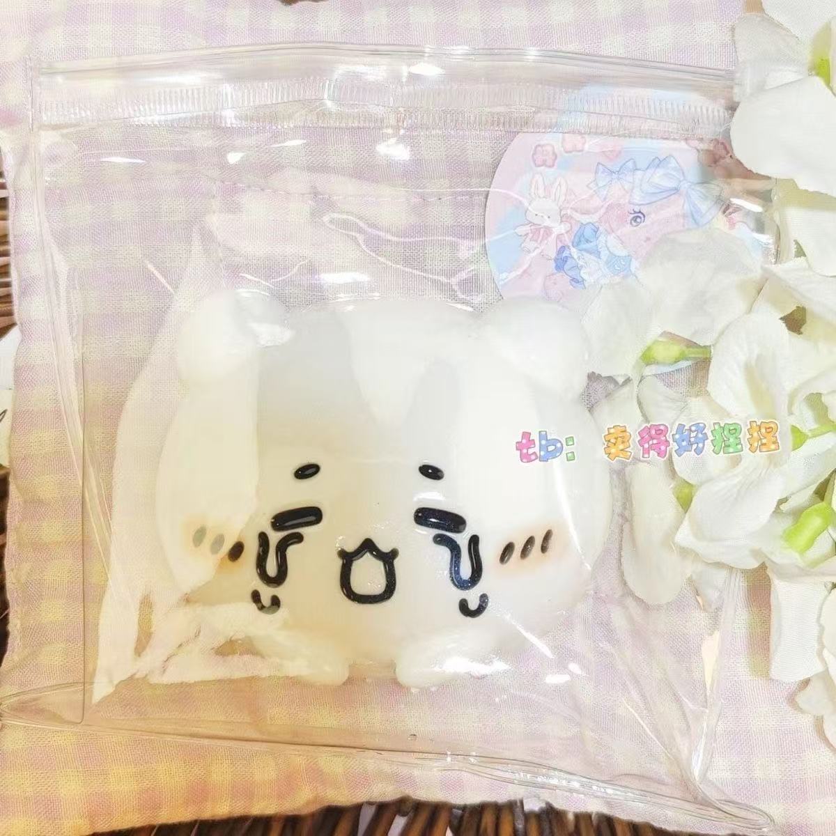 141.ちいかわうさぎ✨もちもちクリームスクイーズ｜癒しストレス解消グッズ