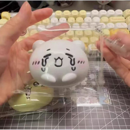 141.ちいかわうさぎ✨もちもちクリームスクイーズ｜癒しストレス解消グッズ