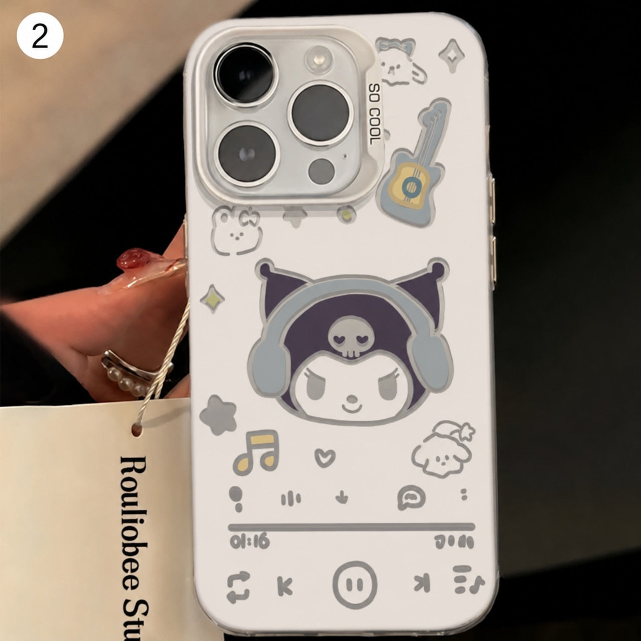 090.イヤホンをしたネコ柄 耐衝撃スマホケース iPhone17ProMax/16Plus/14/13 対応