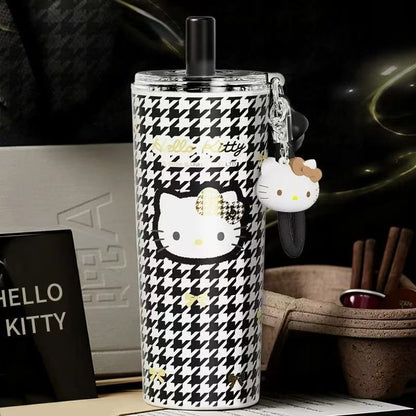 189.1Hello Kitty 水筒 650ml 真空断熱ステンレスボトル ストロー付き 千鳥柄 保冷保温 キーホルダー・ステッカー付き 漏れ防止 通勤 通学 プレゼント