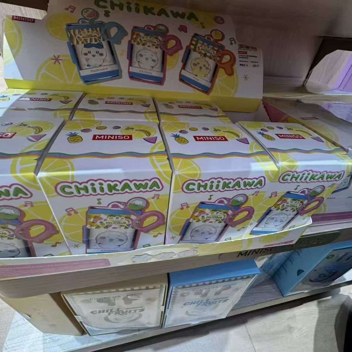 218 タイトル：キャラクターブラインドボックス キーホルダー 全 8 種 ランダムチャーム かわいい雑貨 カバン飾り プレゼント