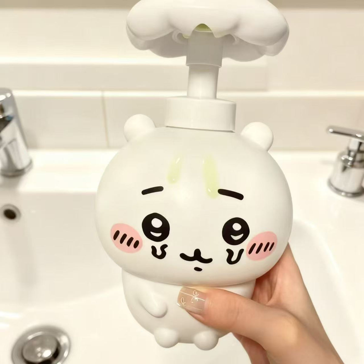 186.可愛い 泡ポンプボトル 詰め替え容器 300ml キャラクター型 マッシュルームヘッド 泡ハンドソープ用 空ボトル お風呂 洗面所 子供 ギフト