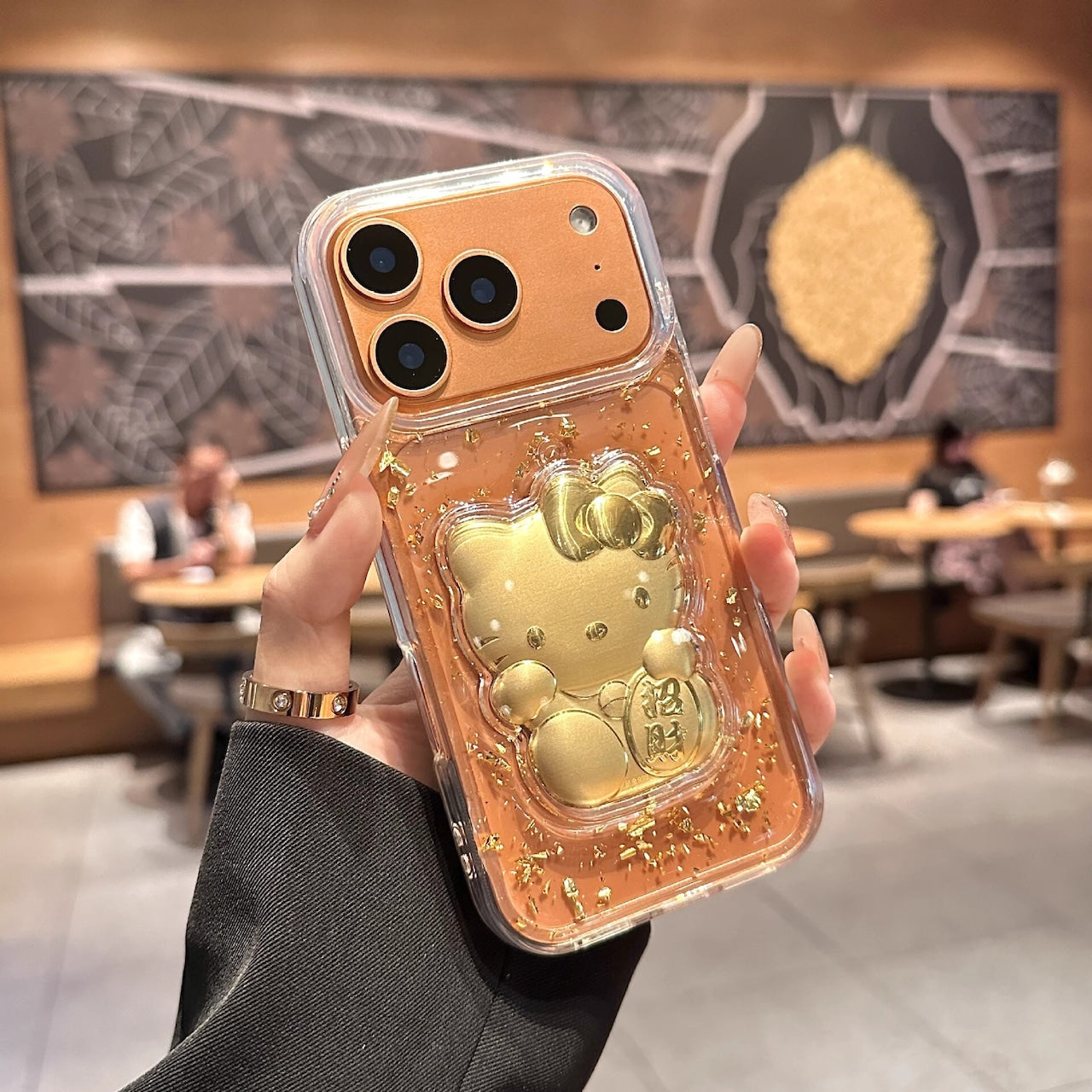 080.金箔立体招き猫 KT レジンスマホケース クロミ iPhone17/16/15/14/12 対応 新作